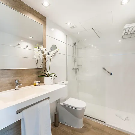 Globales Mediterrani Hotel