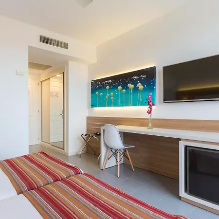 Globales Mediterrani Hotel Cala Blanca (Menorca)