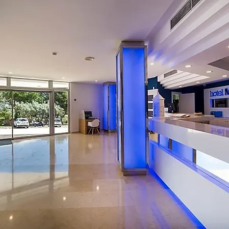Globales Mediterrani Hotel 4*