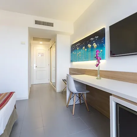 Hotel Globales Mediterrani Cala Blanca (Menorca)