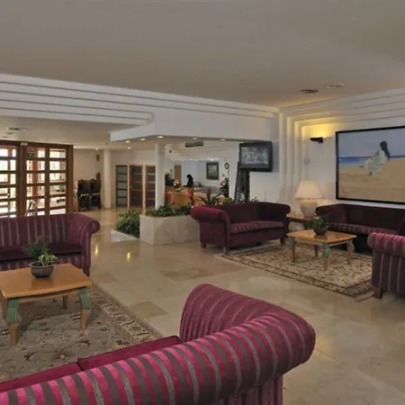 Globales Mediterrani Hotell Cala Blanca (Menorca)