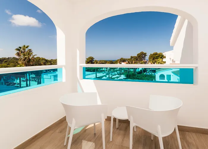 Hotel Globales Mediterrani 4*