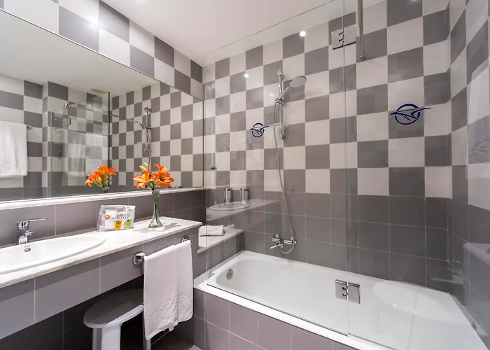 Hotel Globales Mediterrani 4*