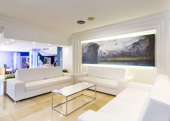 Globales Mediterrani Hotel Cala Blanca (Menorca)