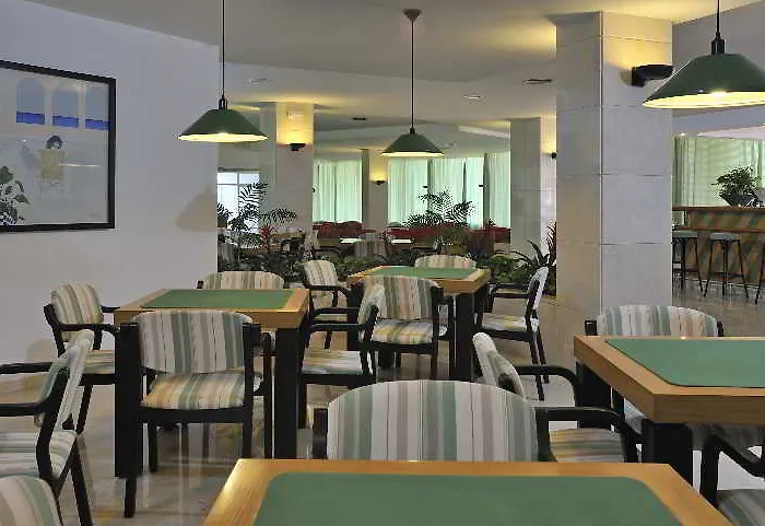 Globales Mediterrani Hotel Cala Blanca (Menorca)