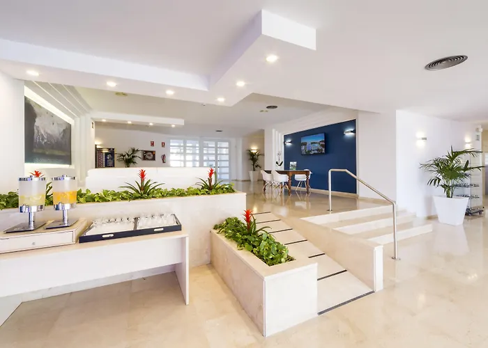 Globales Mediterrani 4* Cala Blanca (Menorca)