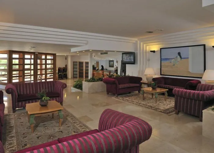 Globales Mediterrani Hotel Cala Blanca (Menorca)